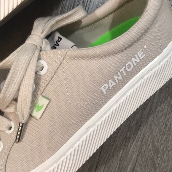 Cariuma Pantone OCA LOW Light Khaki size 8.5 - Picture 6 of 10